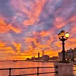 Atticocinque * Bari